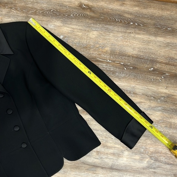 Preston and York Women's Size 12 Black Tuxedo Jacket Satin - Picture 9 of 15